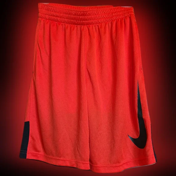 NWT! Nike Boys shorts - Picture 1 of 8